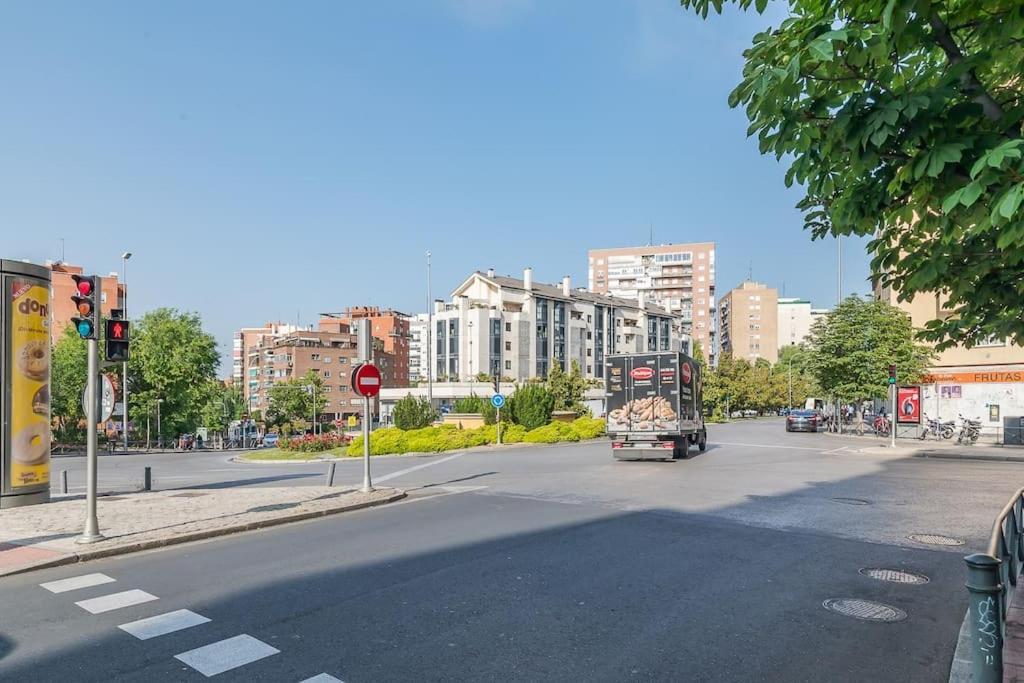 Estudio Acogedor En Zona Norte Madrid Exteriér fotografie